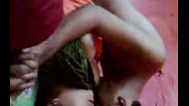 Kanpur hot wife’s shaved pussy fuck mms scandals