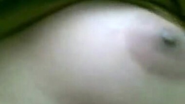 Desi Hostel Girl Showing Boobs