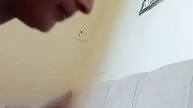 A 19-year-old GF gives an Indian blowjob to BF