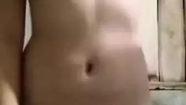 Indian Teen Show Her Sexy Body 