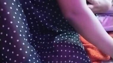 Hot Sexy Girl Show Here Body With Cloth