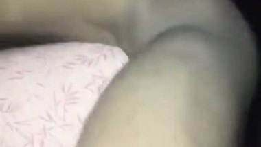Indian teen boy fucking pillow