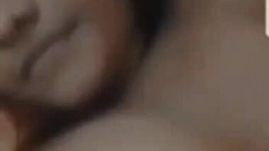 Bangladeshi girl huge boobs showing viral clip