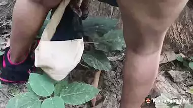 Desi Bhabhi and her neighbor’s outdoor sex video
