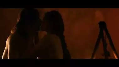 Radhika Apte full sex scene from the movie Parched