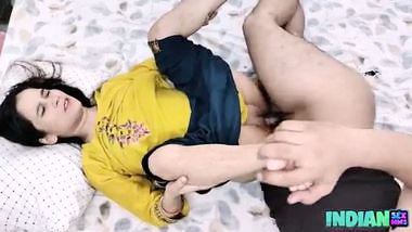 Intimate Hot Sex Beautiful Indian Wife Cums On Husband Big Dick