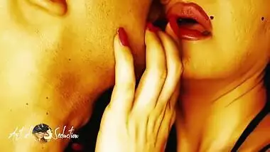 Kim Kardashian And Sunny Leone In Deep Dirty Erotic Kiss With Tongue Kissing Tips Blow His Mind French Kiss Milf #kiss #tongue