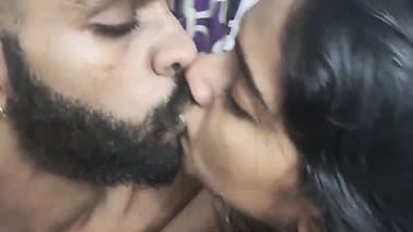 Mallu girl kissing her lover and big boobs showing