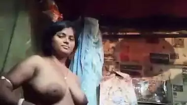 Boudi Shows Her Big Boobs