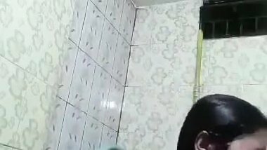 Manipuri girl nude shower bath video for lover