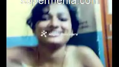 A indian hot boy sexy girl cught the boobs