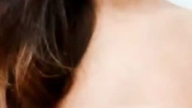 Slim desi girl nude boobs and hairy pussy show