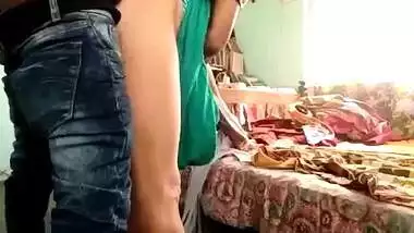 Desi aunty fucking by her son best friend