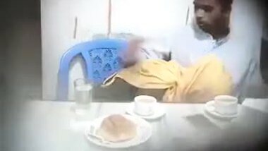 Young Desi Lovers Ki Restaurant Blowjob Sex
