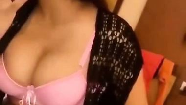 Sexy maal showing pussy before client viral MMS