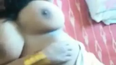 Indian Telugu Horny Bhabhi with huge boobs