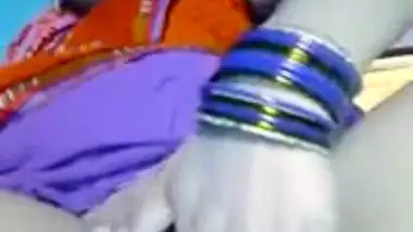 Tamil Desi bhabhi fingering