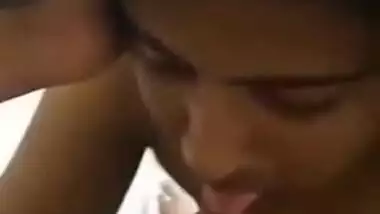 Sexy Srilankan sucking dick of her boss