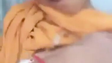 Bhabhi making video for lover