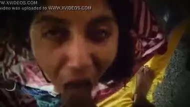 Orissa hot aunty drinking cum of devar after blowjob