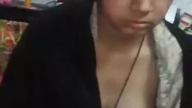 cute indian girl boobs and pussy capture by lover
