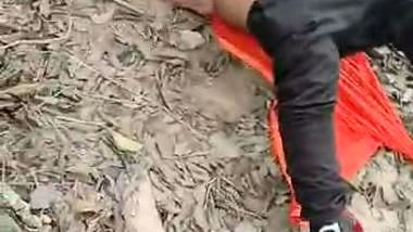 Desi Randi Fucked in forest