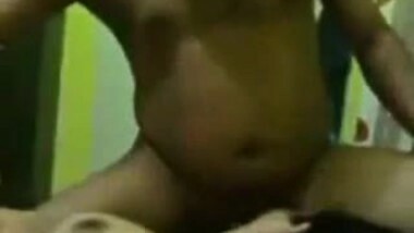 Milf bhabhi giving blowjob to hubby