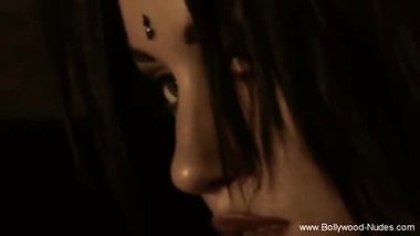 This Exotic Indian Love Ritual Endures Deep Moment