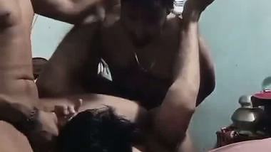 Three gay boys fuck in a threesome in Indian gay sex