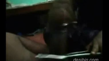 Tamil Wife Applying Oil Shake Her Hubby