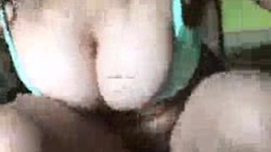 Big tits Indian girl fuks boyfriend