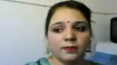 indian woman masturbating