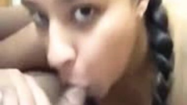 Young Indian beauty sucking dick