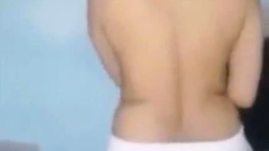 Lahore kudi’s Pakistani porn video with a Pathan