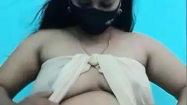 Hot mallu girl big boobs show