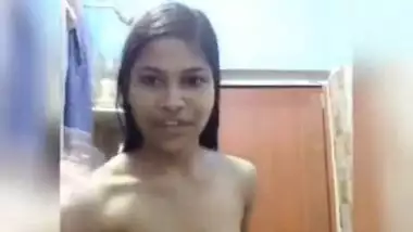 Beautiful Cute Indian Girl Small VideoClip
