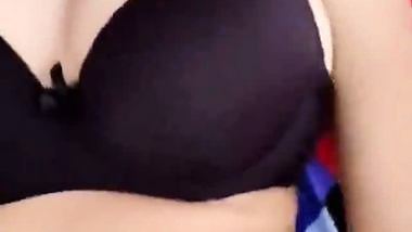 Extremely Hot Indian Girl Fucking Moaning Hindi Talking