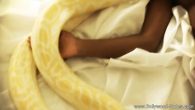 Bollywood Girl Sensual Dancer Expresses Her Desires