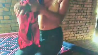 Man fucks a sexy Amritsar girl in the Punjabi sex video