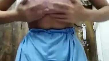 Indian cutie strip and shake
