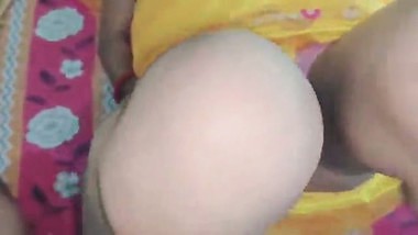 Indian newly wife make honeymoon with husband after marriage, Indian xxx video of hot couple, Indian virgin