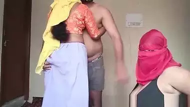 India mommy girl fuck Triple in Hotel