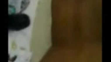 south indian girl shows her hot body to bf