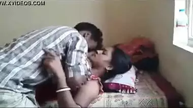 Tamil-sex-movies-village-bhabhi-with-tenant...