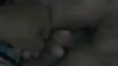 Ujjain district girl having sex with BF