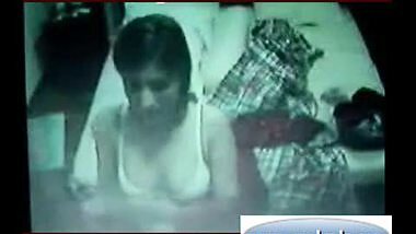 PUNJABI GRL CHANGE HER CLOTHS
