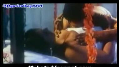 Big boobs mallu girl nipple visible over dress