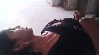 Pressing Boobs And Fingering Tamil Maid