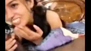 Punjabi Rawalpindi college girl sucking her lover’s cock on demand