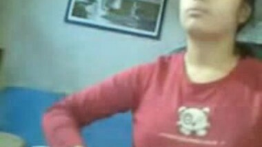 Indian showing off boobs